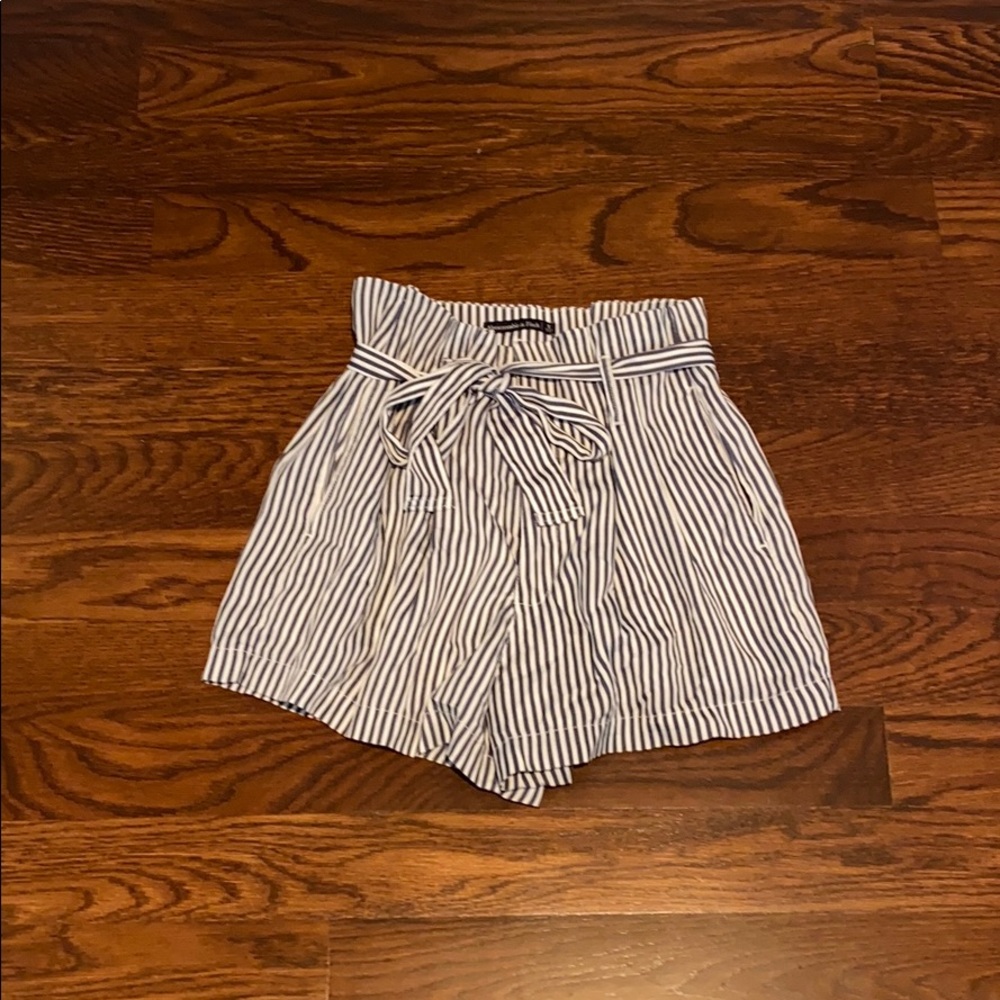 A&F Striped Shorts with a loose fit belt.